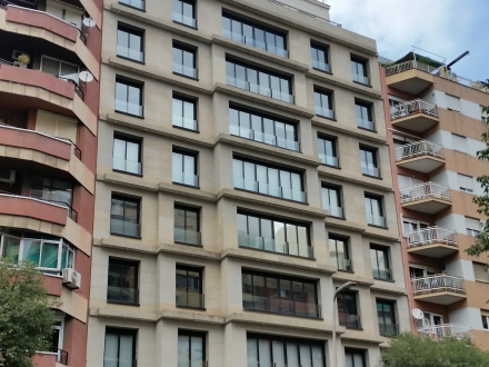 Avda. Madrid / Gran Via Carles III Barcelona (224 m2)