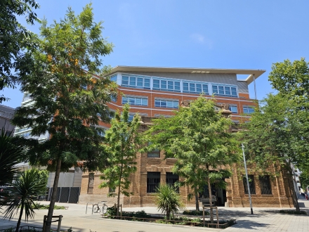 Edificio ECOURBAN  Almogàvers / Pamplona  Barcelona (368 m2)