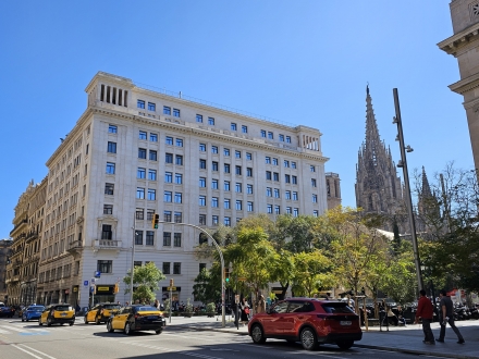 Avda. de la Catedral / Via Laietana  Barcelona (674 m2)