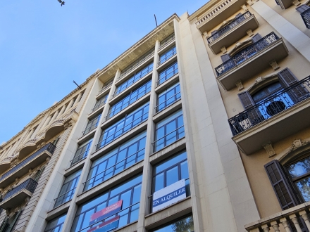 Diagonal / Enrique Granados (230m2)