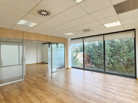 Avda. Cerdanyola - Edificio Astrolabio. Sant Cugat del Vallès (290m2)