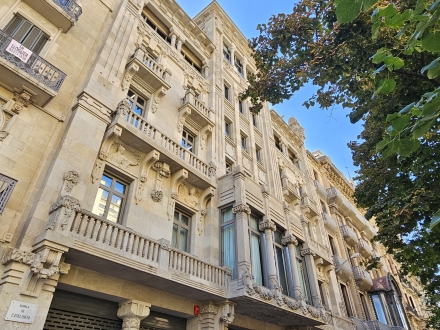 Rambla Catalunya / Gran Via Corts Catalanes (615m2)
