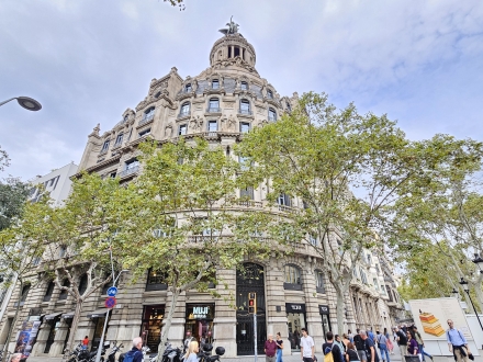 Paseo de Gracia / Diputación (528m2 - 621m2)